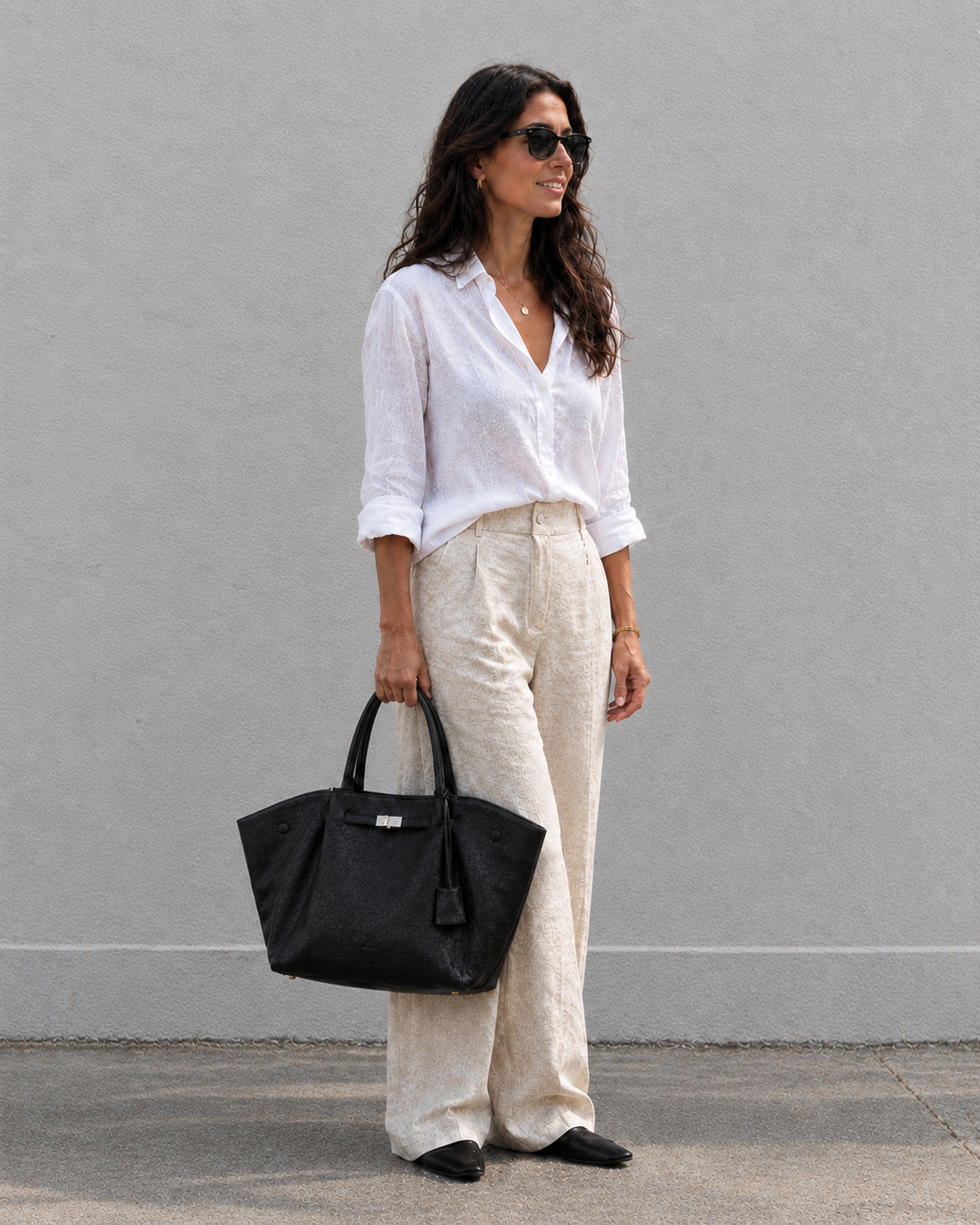 Newstella™ Signature Tote