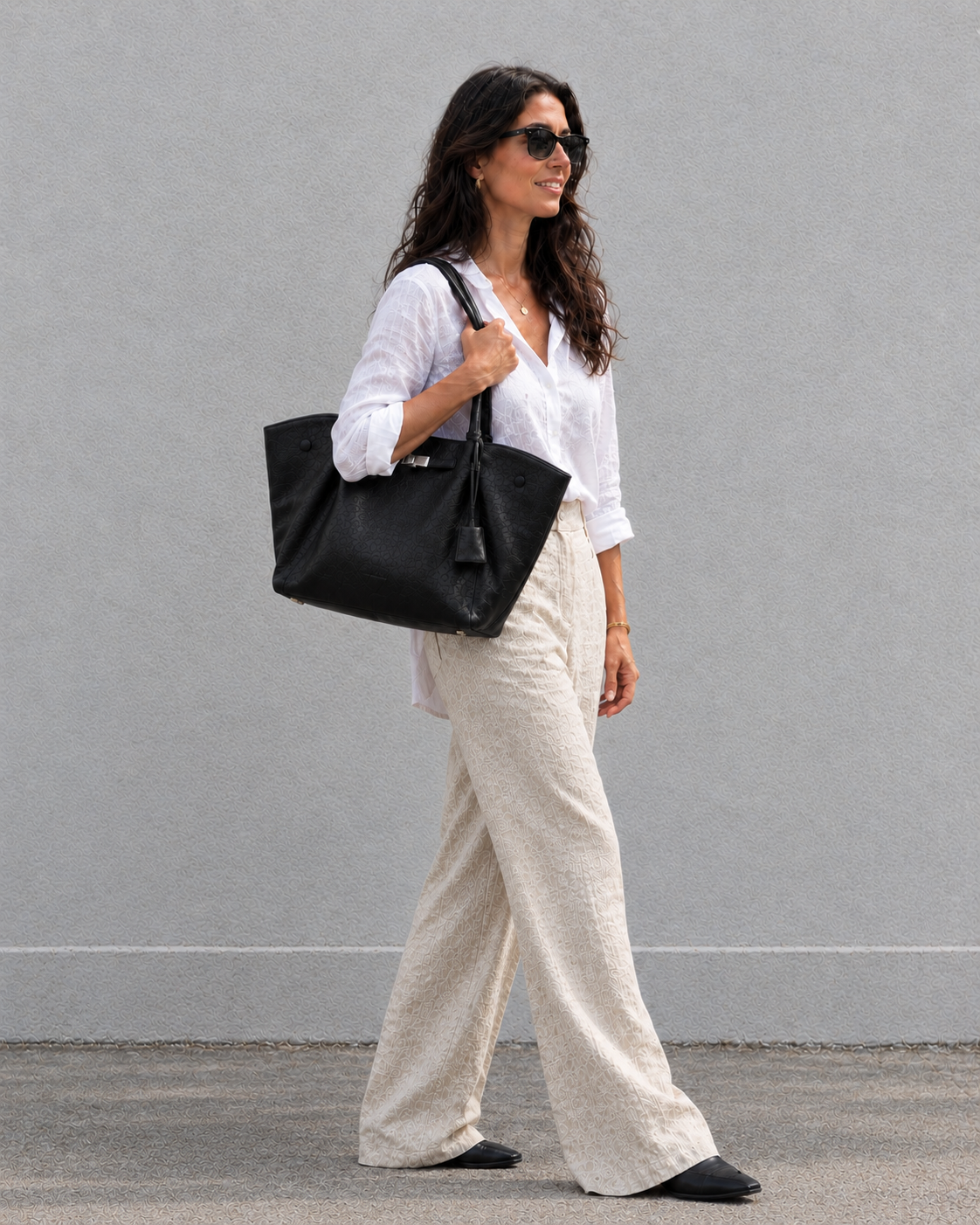 Newstella™ Signature Tote